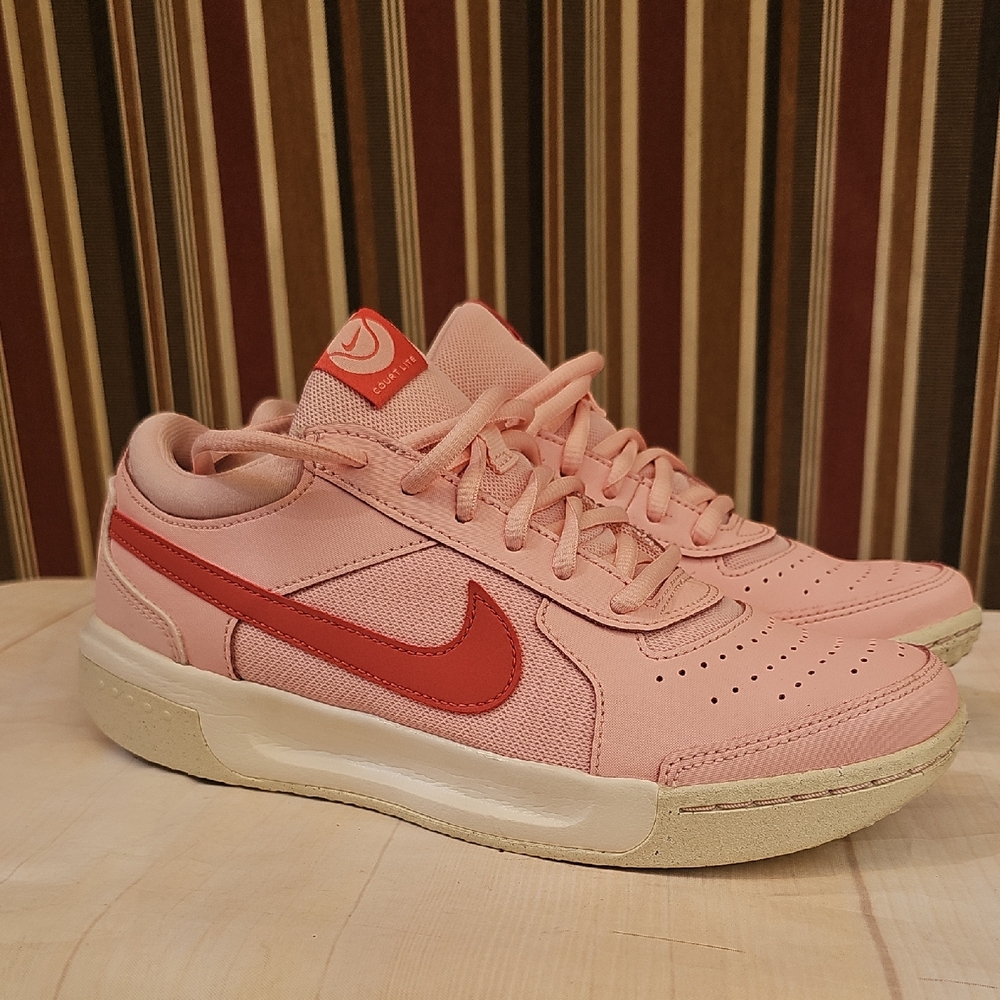 Nike Court lite Women's Pink and Red Sneakers